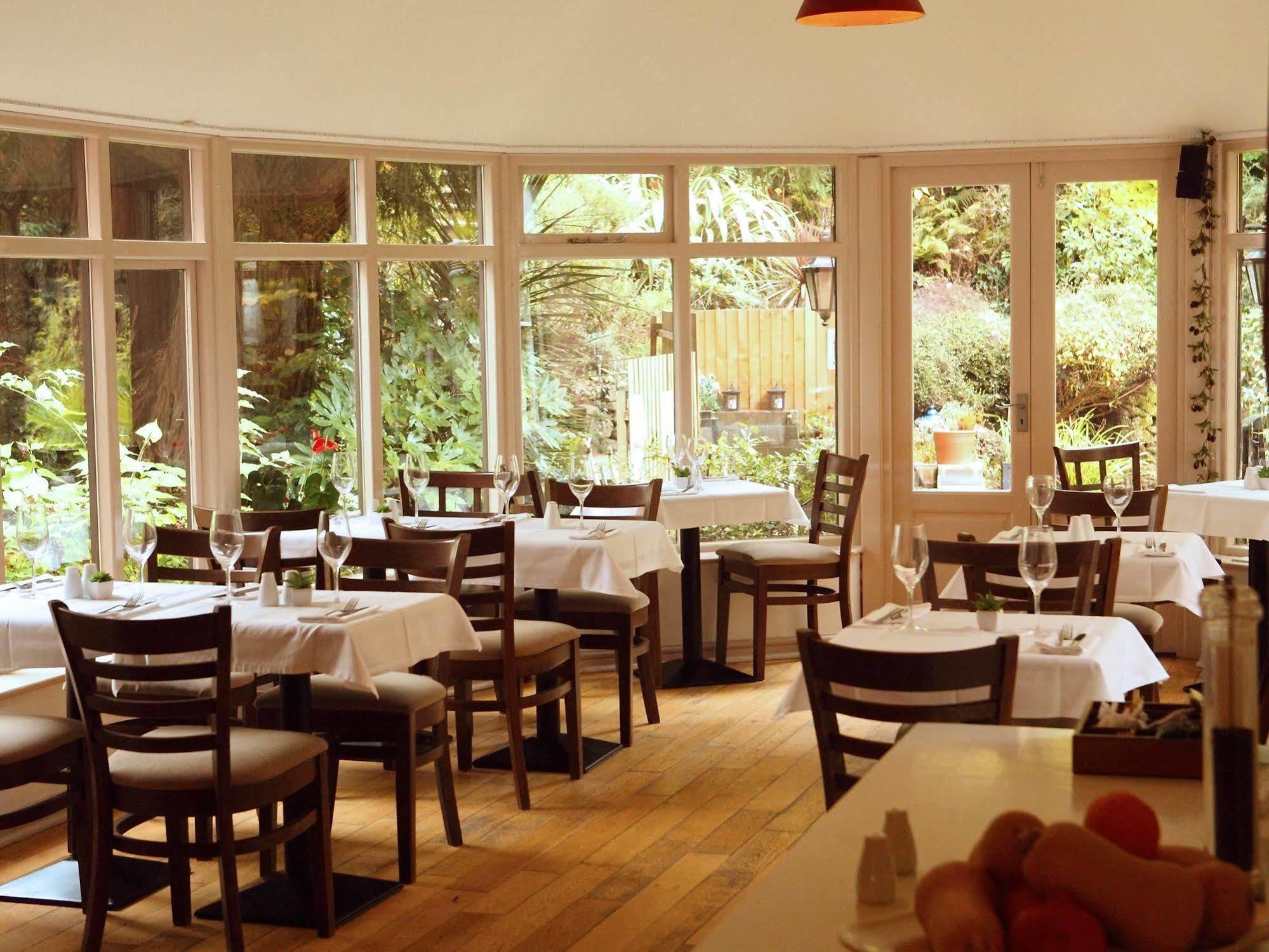 Tunbridge Wells Retreat Hotel Exterior foto