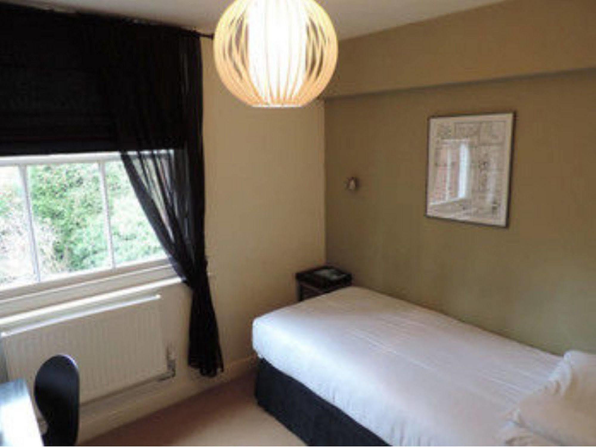 Tunbridge Wells Retreat Hotel Exterior foto